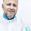Dr. Rafael Muniz, especialista em implantodontia